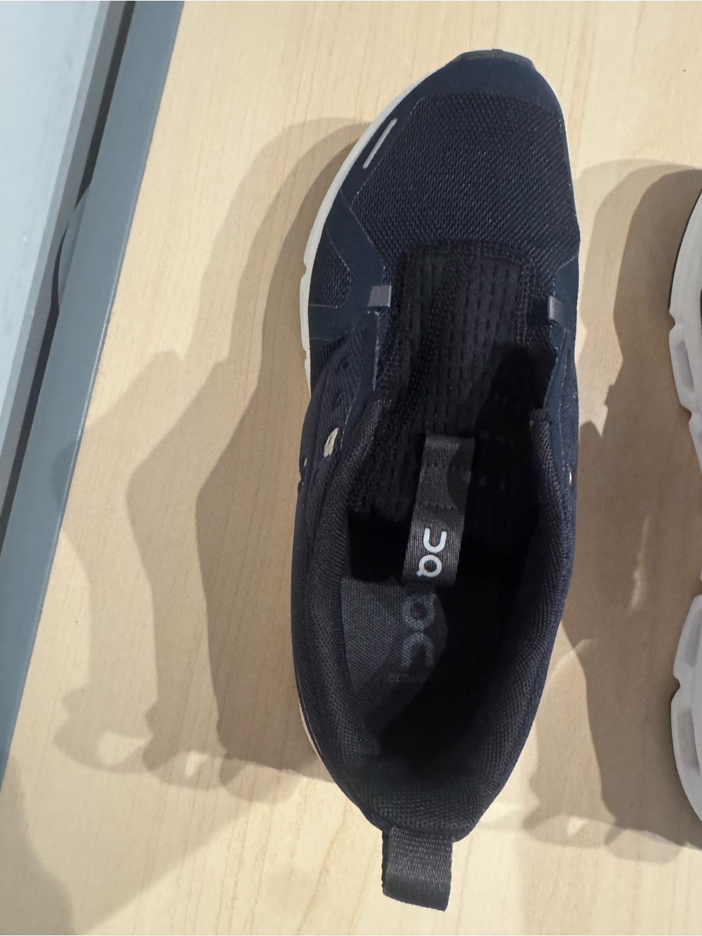 Big Kids Unisex On Cloud sneakers in navy